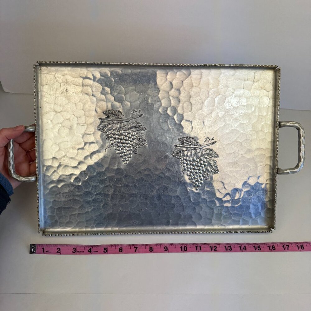Vtg Hammercraft Hand Hammered Aluminum Serving Tray Handles Grape Design Texture